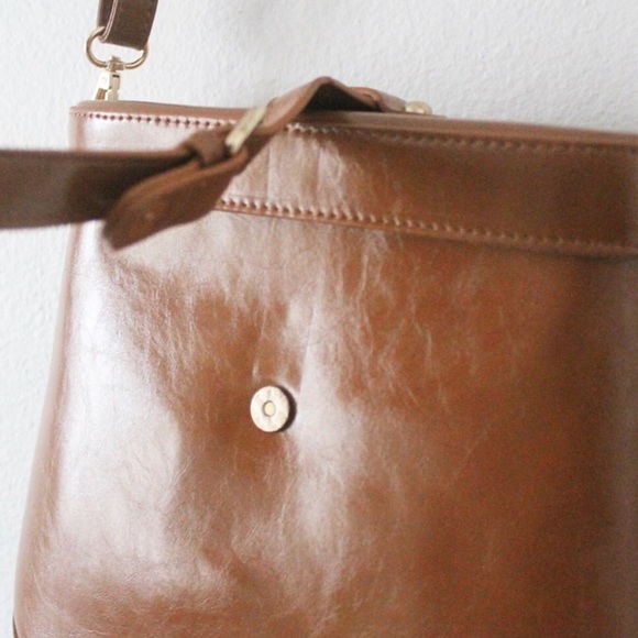 NWT IMPERFECT Pink Haley Vegan Leather Crossbody Bag - Picture 5 of 7